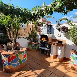 Apartahotel Airport-bcn, Atico, Terraza Privada&barbacoa, Viladecans